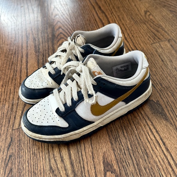 Nike Other - Youth Nike Dunks in Navy and Gold